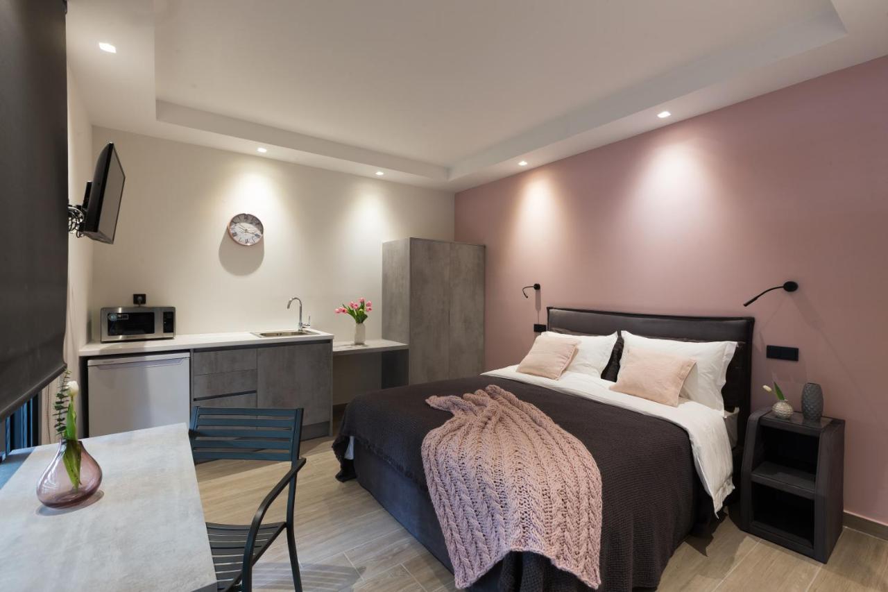 12 Reasons Why Metaxourgeio Aparthotel Aten Exteriör bild